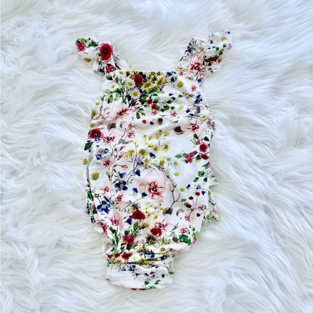 Posh Peanut- Floral Baby Romper size 6-12 months